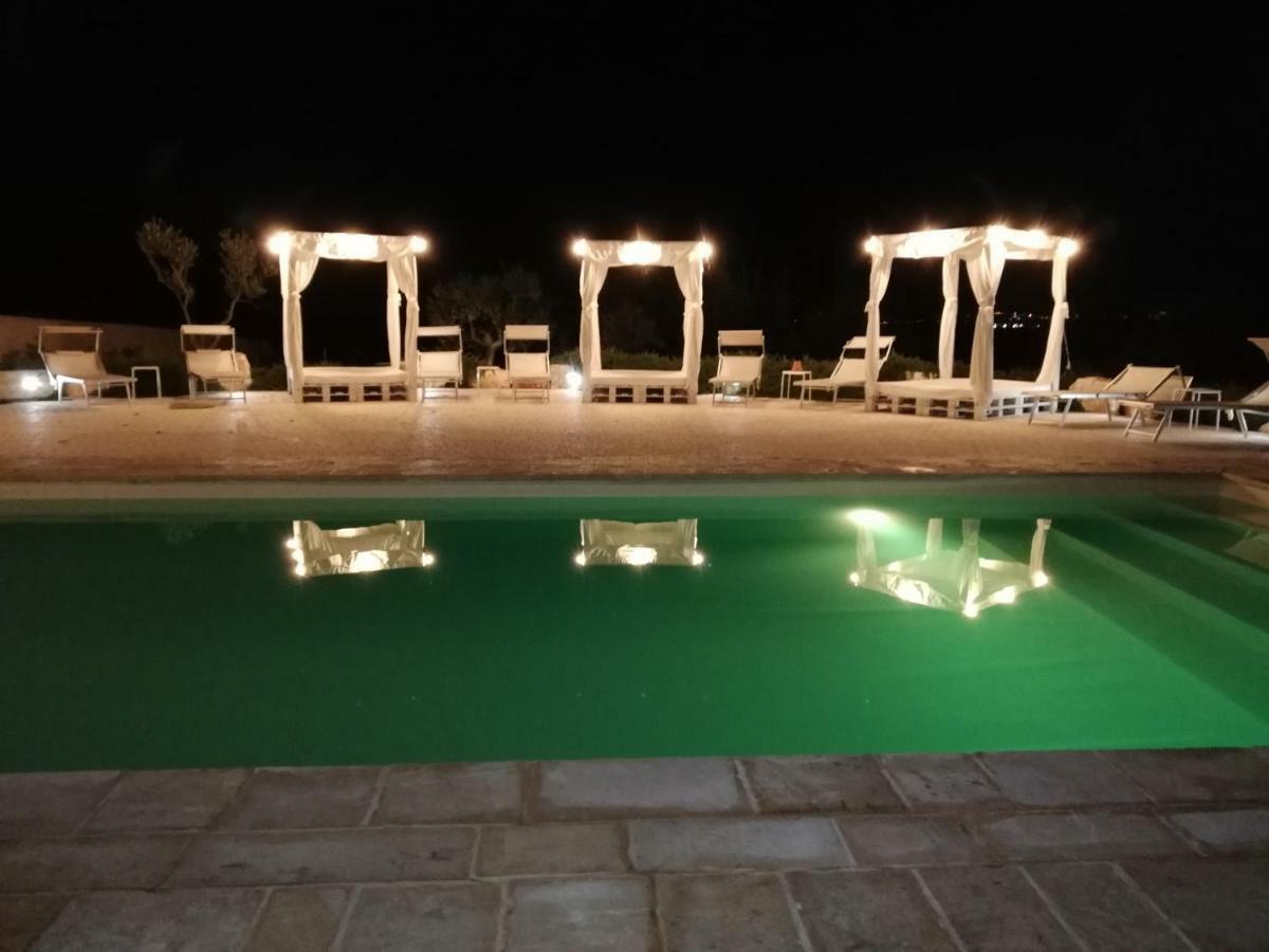 Marinelli Guest House ชิสแตร์นีโน ภายนอก รูปภาพ