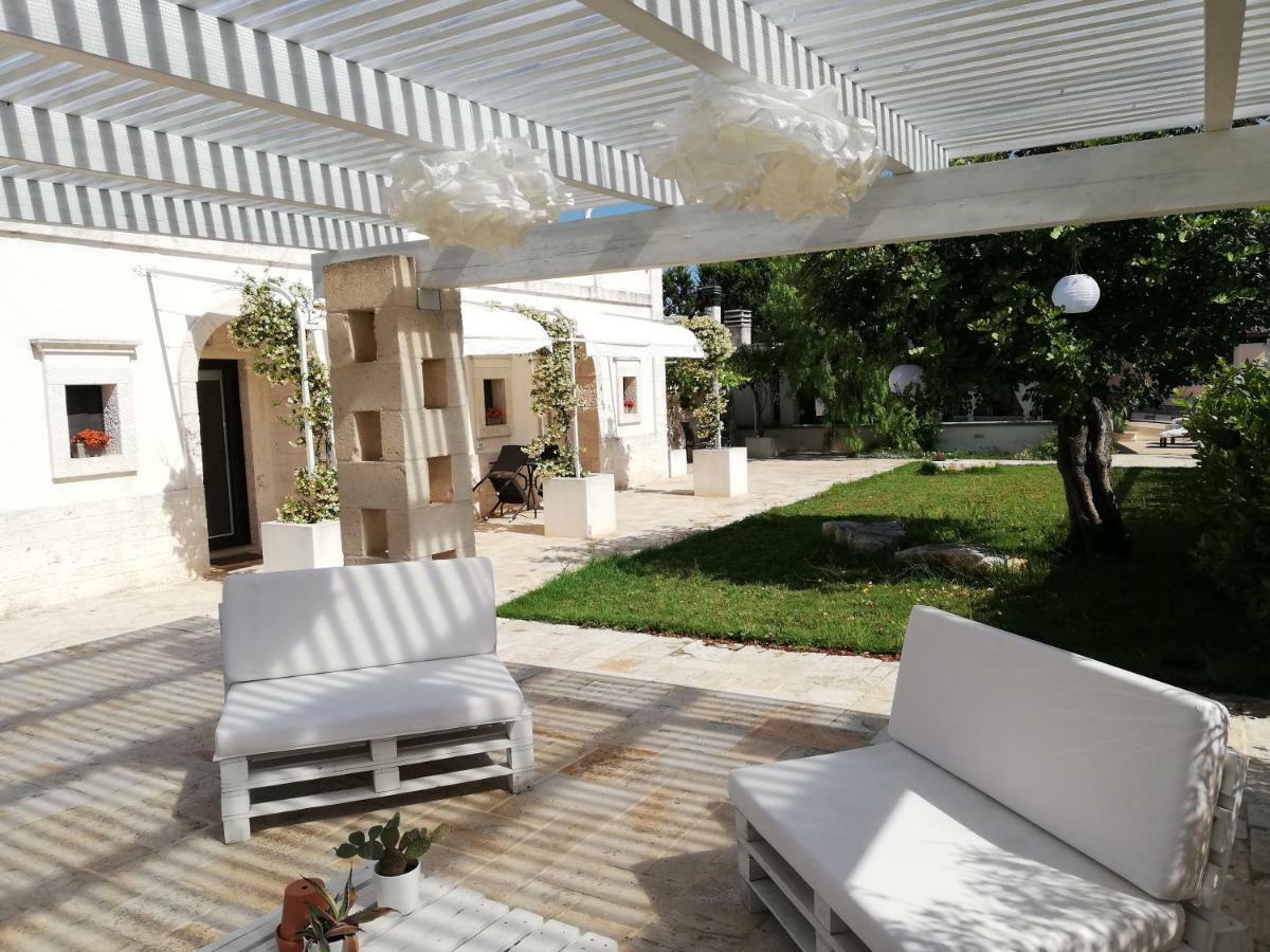 Marinelli Guest House ชิสแตร์นีโน ภายนอก รูปภาพ